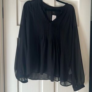 Women’s Black Ling Sleeve Sheer Swing Top
